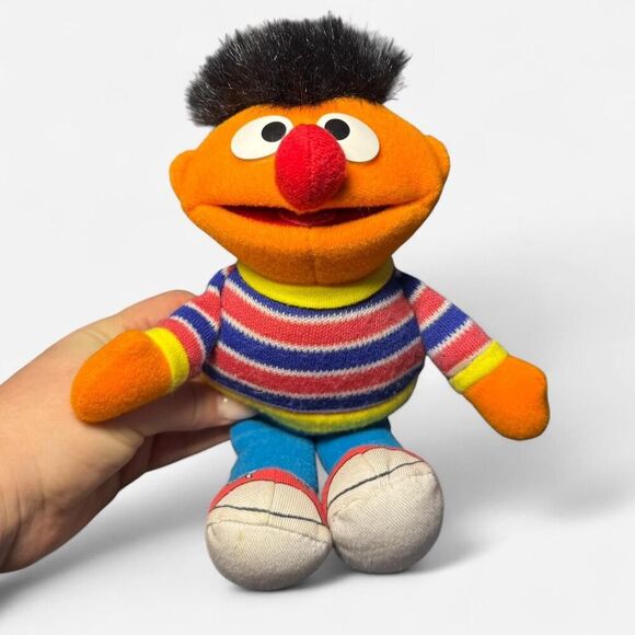 Vintage 1990s Sesame Street Ernie Plush Stuffed Animal Toy - Picture 3 of 6